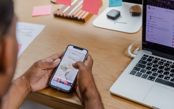 How to pick messaging apps for work that keep conversations clear and secure