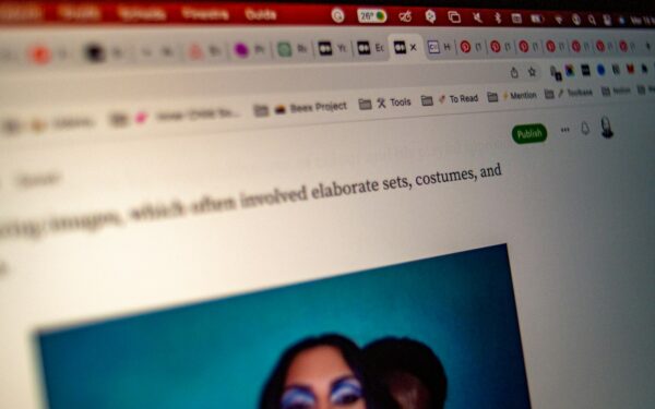 How to spot fake websites before they steal your data
