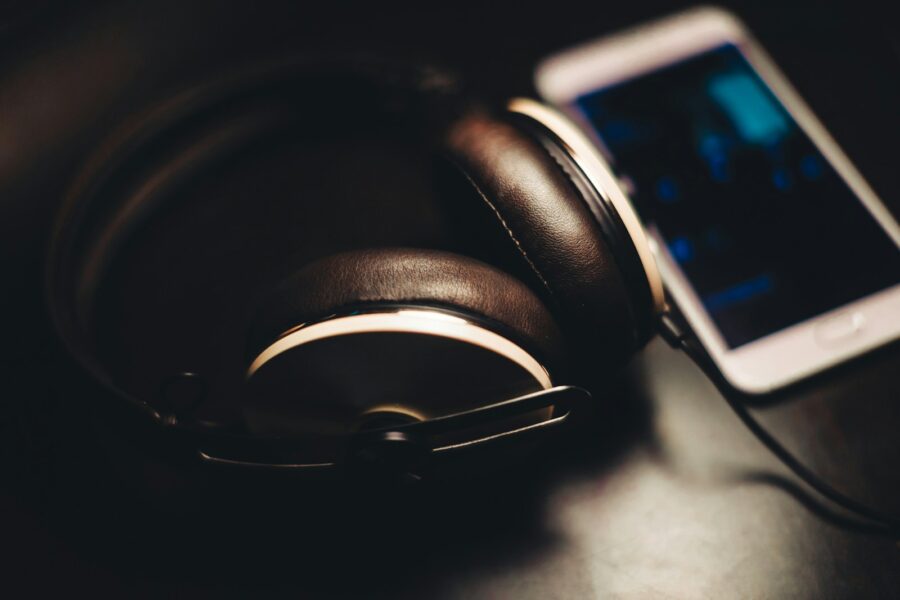 Audio equalizer sliders