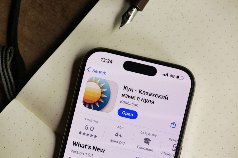 Smartphone language learning