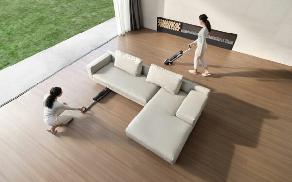How to use robot vacuums and mops in a smart home without constant babysitting