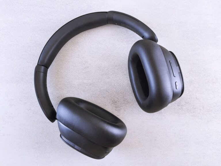 Ear headphones ambient