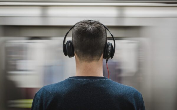 Practical guide to noise cancellation modes for commuting, work and home