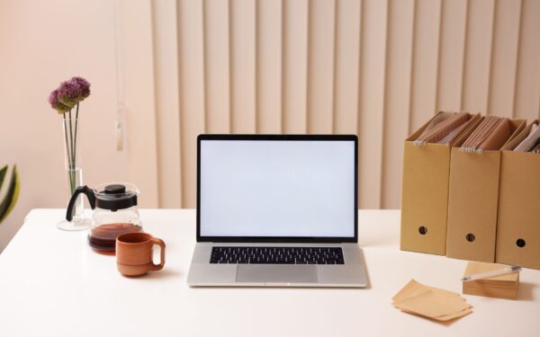 Simple guide to cloud storage: how to choose a safe and practical service