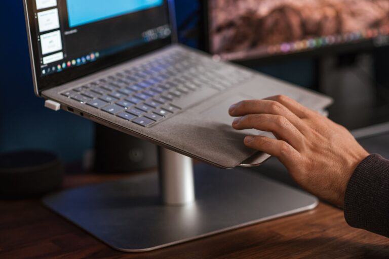 Laptop stand bottom