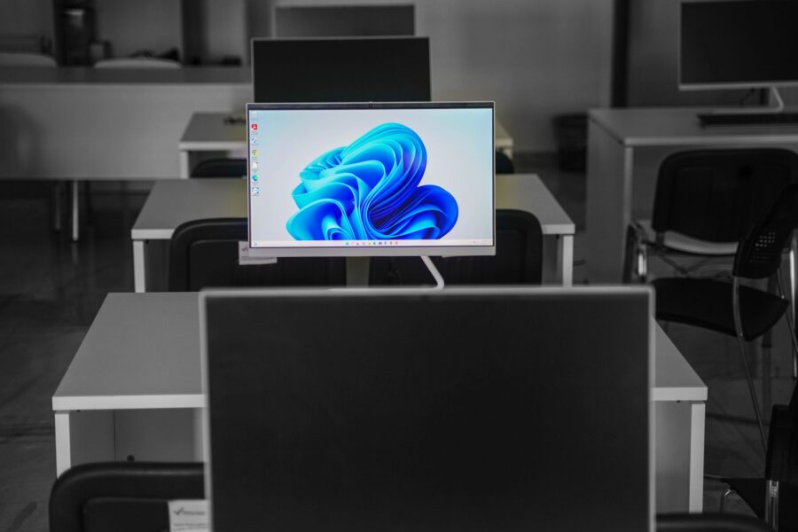 Desktop computer operating